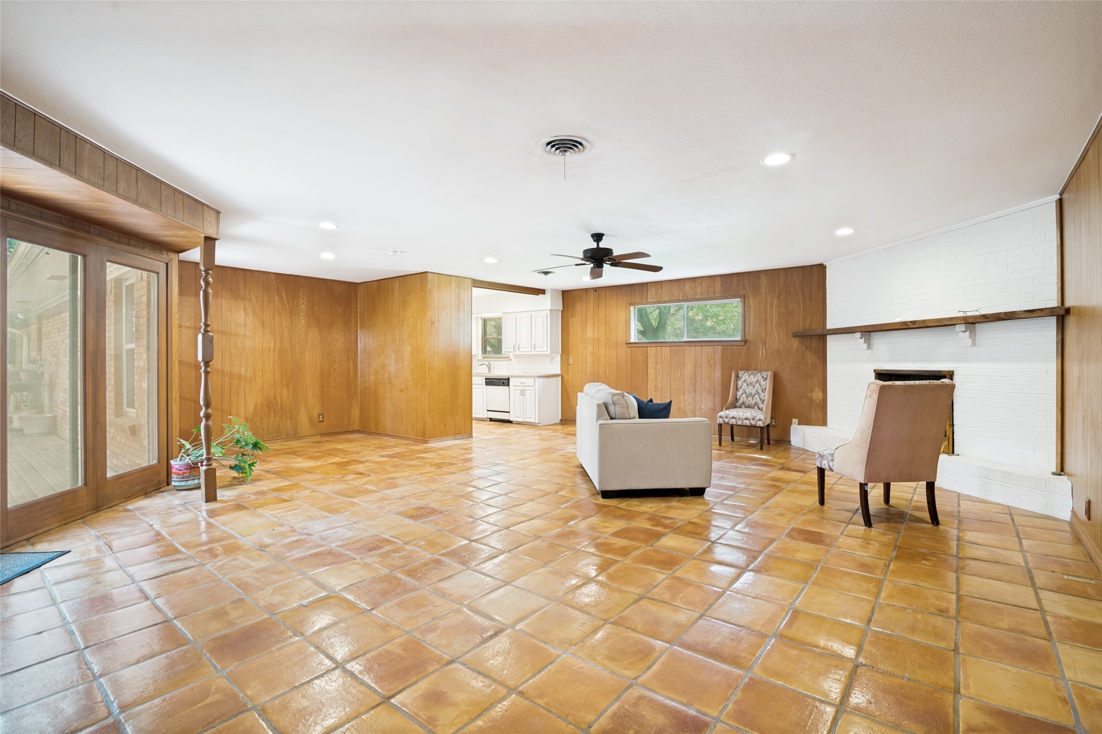 10208 Plummer Drive Dallas TX 75228