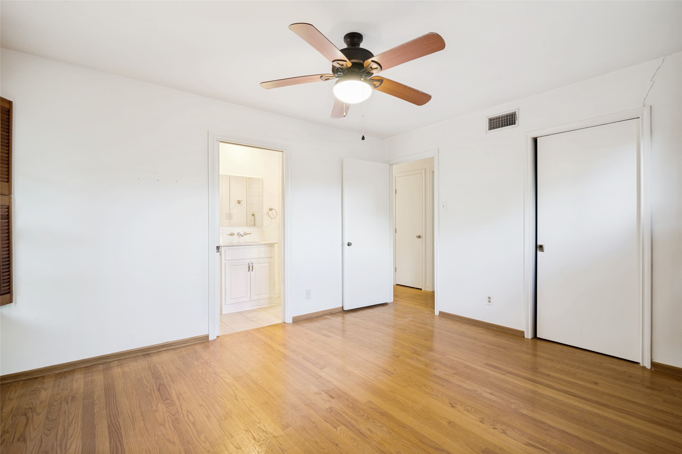10208 Plummer Drive Dallas TX 75228
