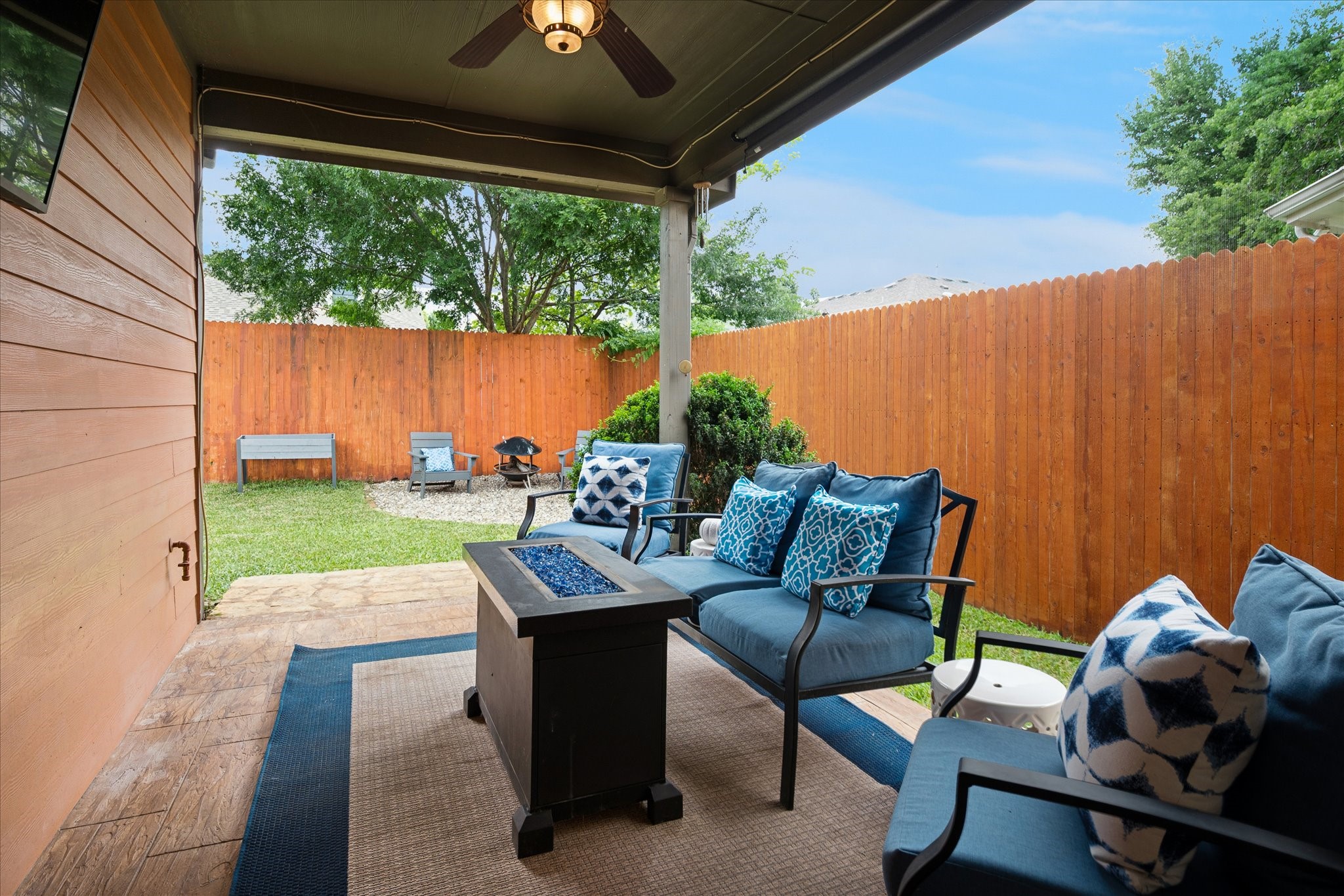 120 Myrtle Creek Grapevine TX 76051