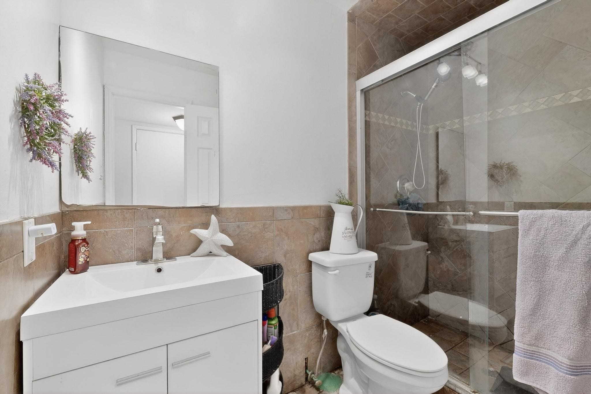 3402 Aquarius Circle Garland TX 75044
