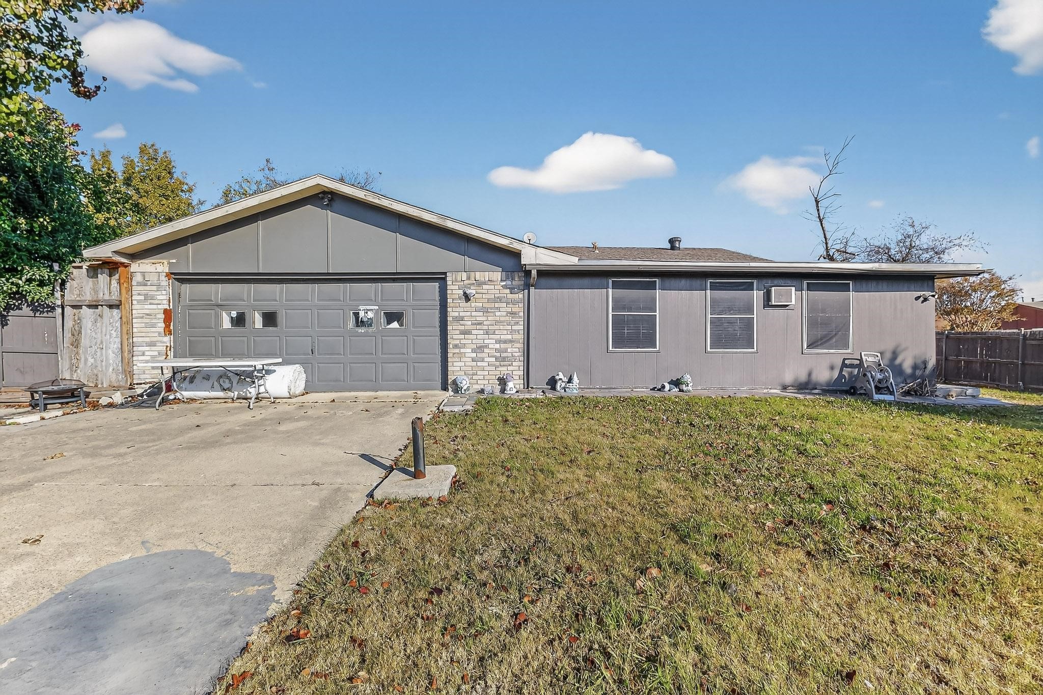 3402 Aquarius Circle Garland TX 75044