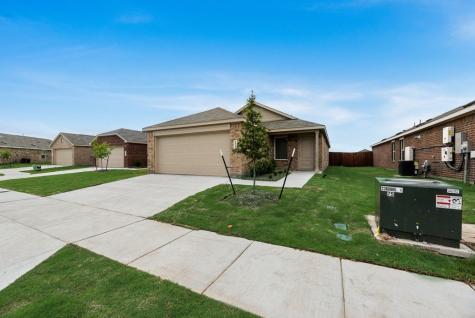 1713 Guswood Drive Forney TX 75126