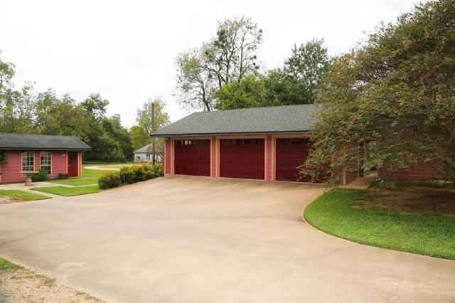 433 W Washington Street Paris TX 75460