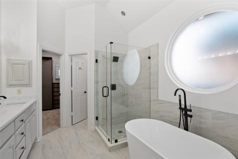 1301 Meadow Cove Court Carrollton TX 75007