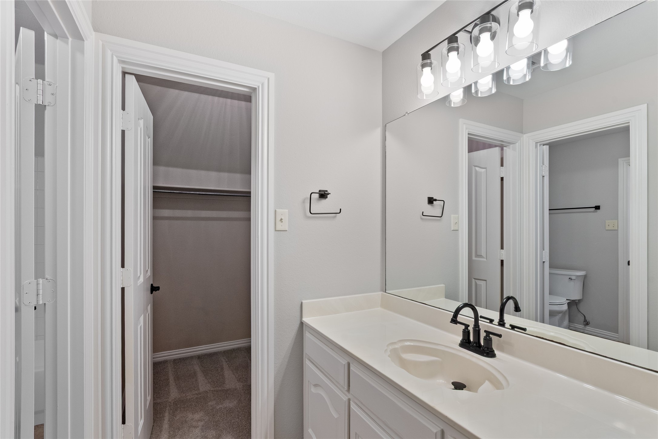 1301 Meadow Cove Court Carrollton TX 75007