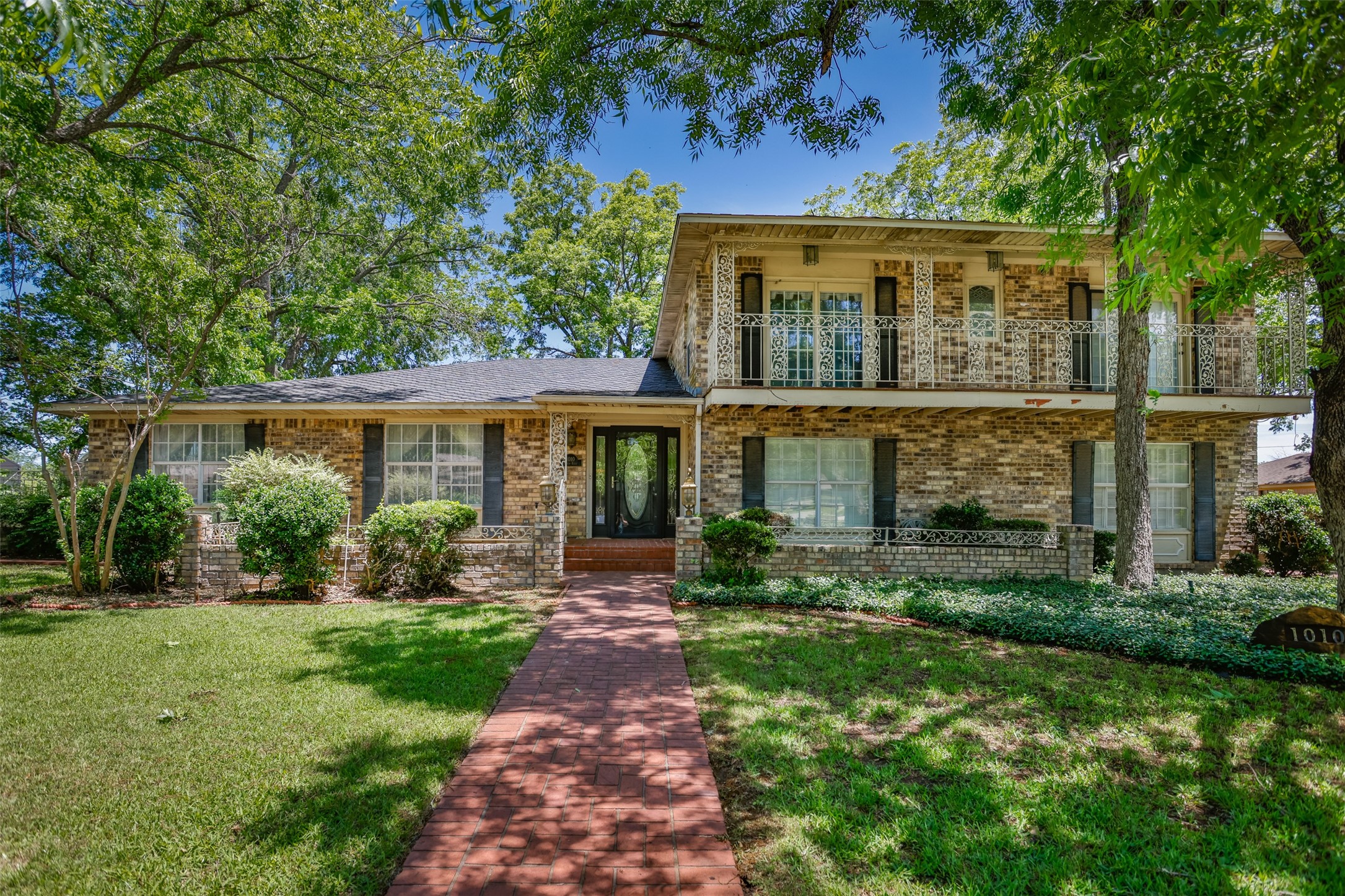 1010 Aspen Road Gainesville TX 76240