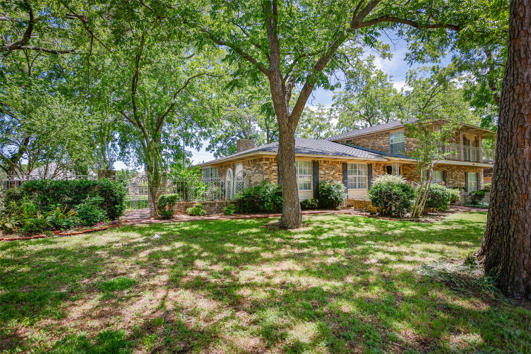 1010 Aspen Road Gainesville TX 76240