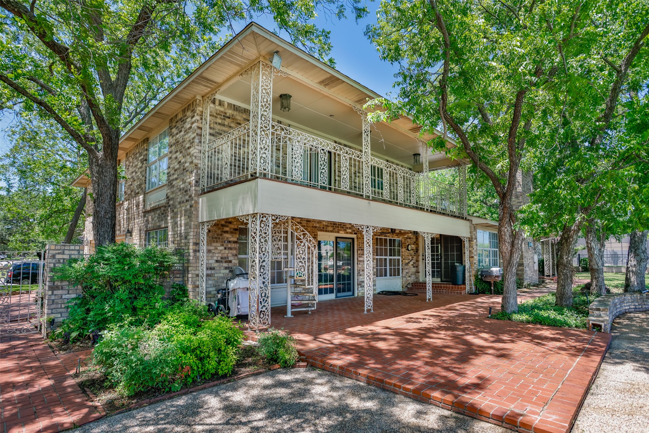 1010 Aspen Road Gainesville TX 76240
