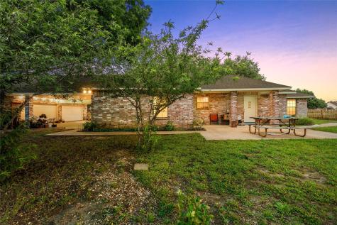 1692 W Tate Street Robinson TX 76706