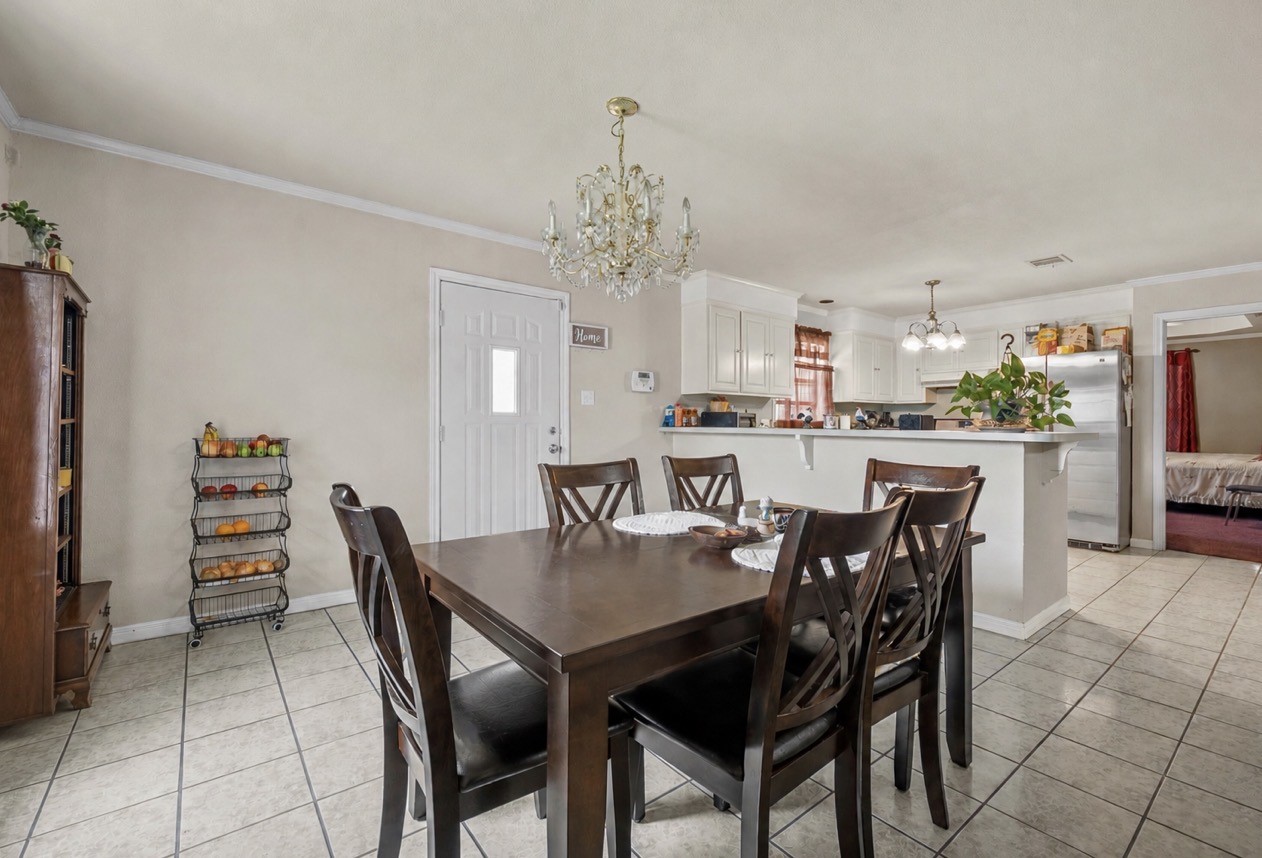 1692 W Tate Street Robinson TX 76706
