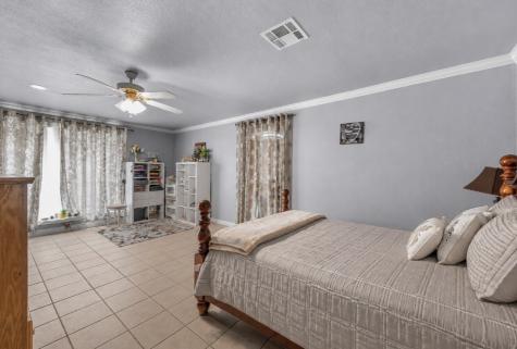 1692 W Tate Street Robinson TX 76706