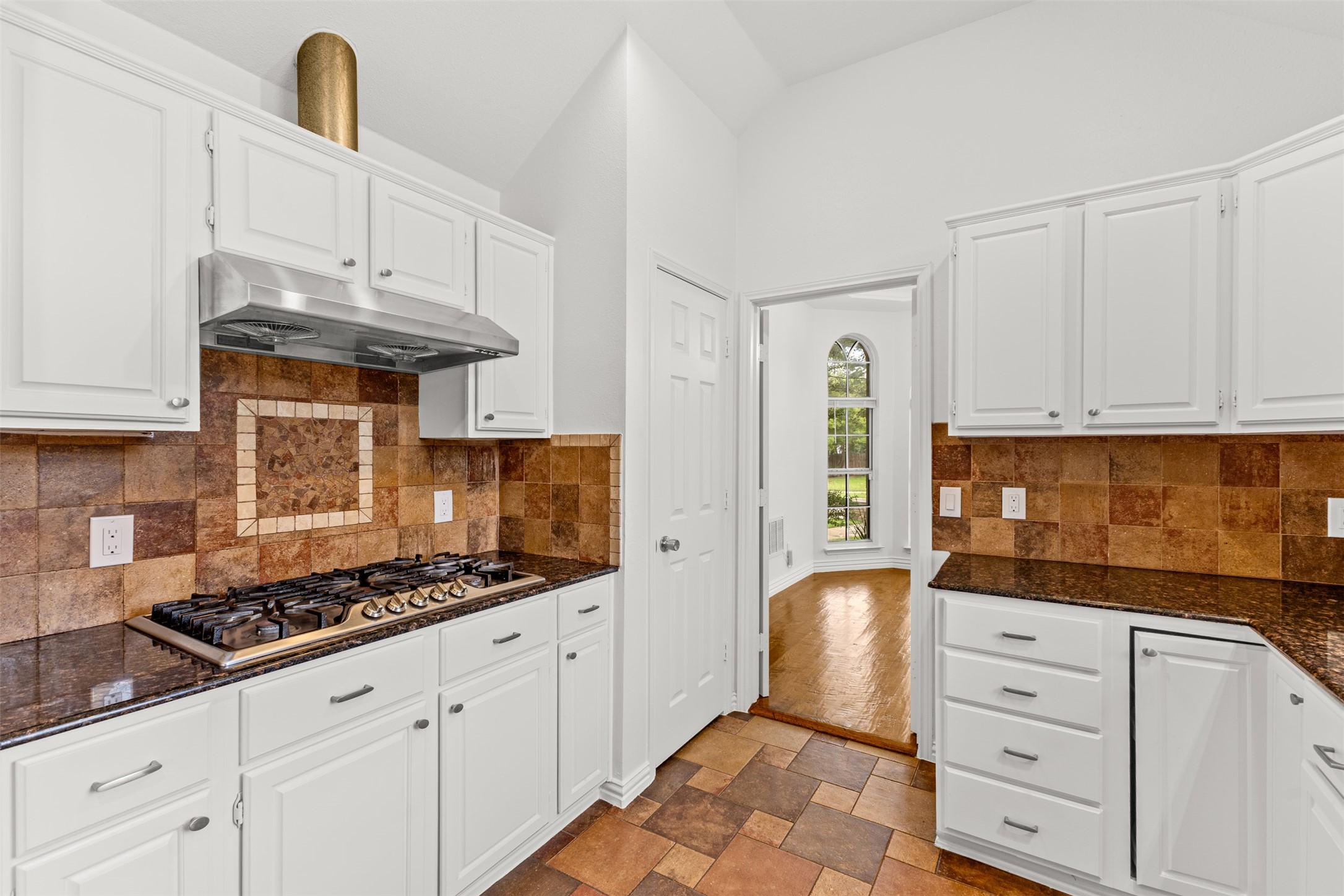 2236 Tanglewood Street Mesquite TX 75181