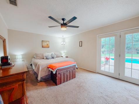 1604 Crestmont Avenue Corsicana TX 75110