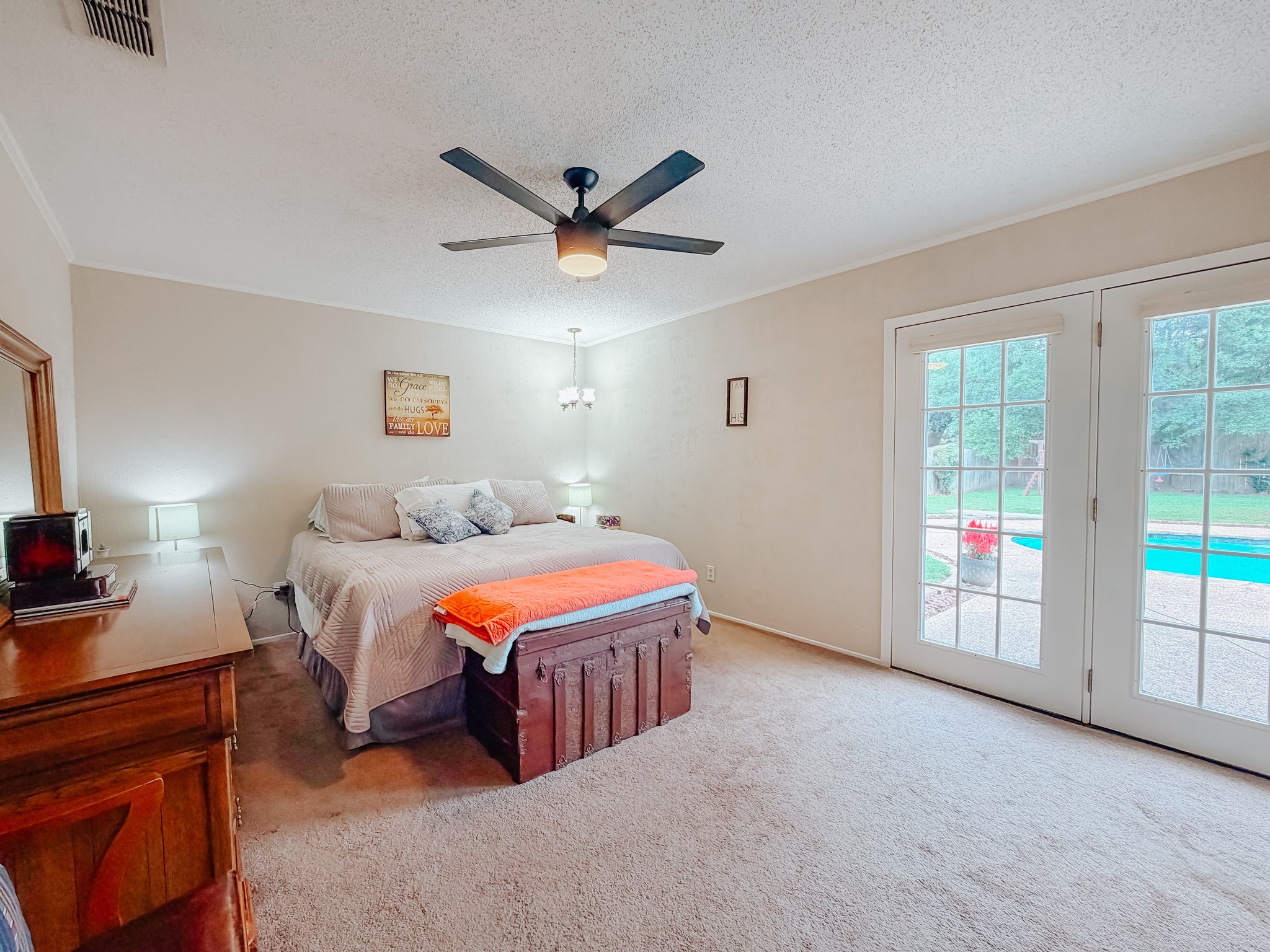 1604 Crestmont Avenue Corsicana TX 75110