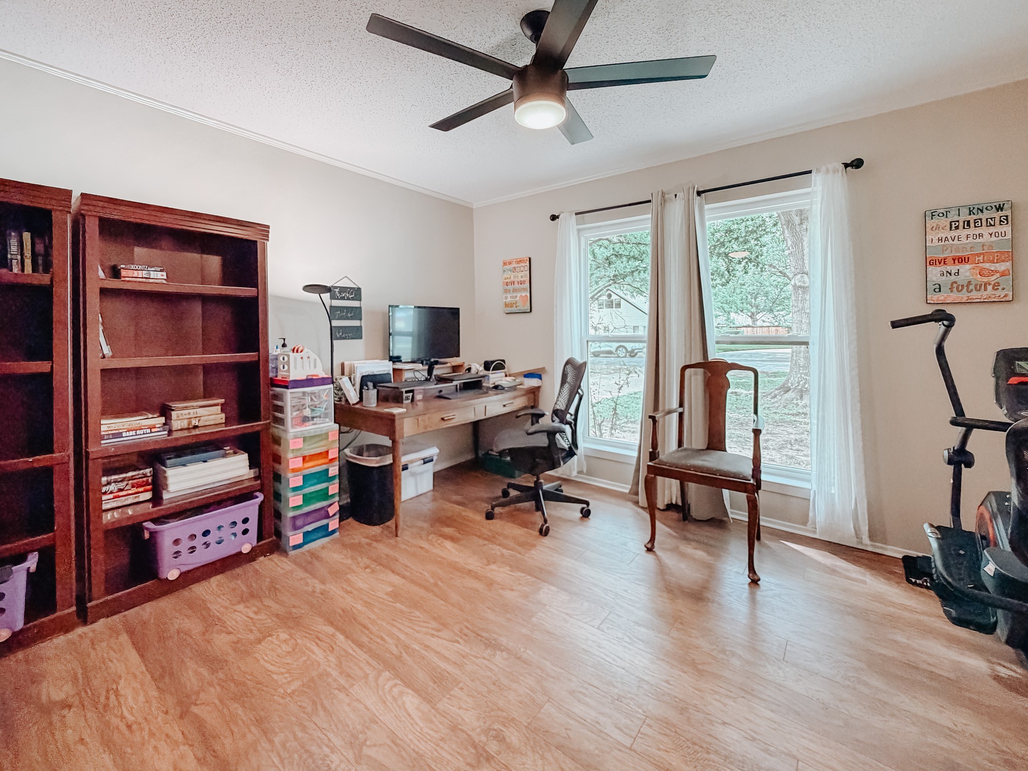 1604 Crestmont Avenue Corsicana TX 75110