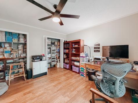 1604 Crestmont Avenue Corsicana TX 75110