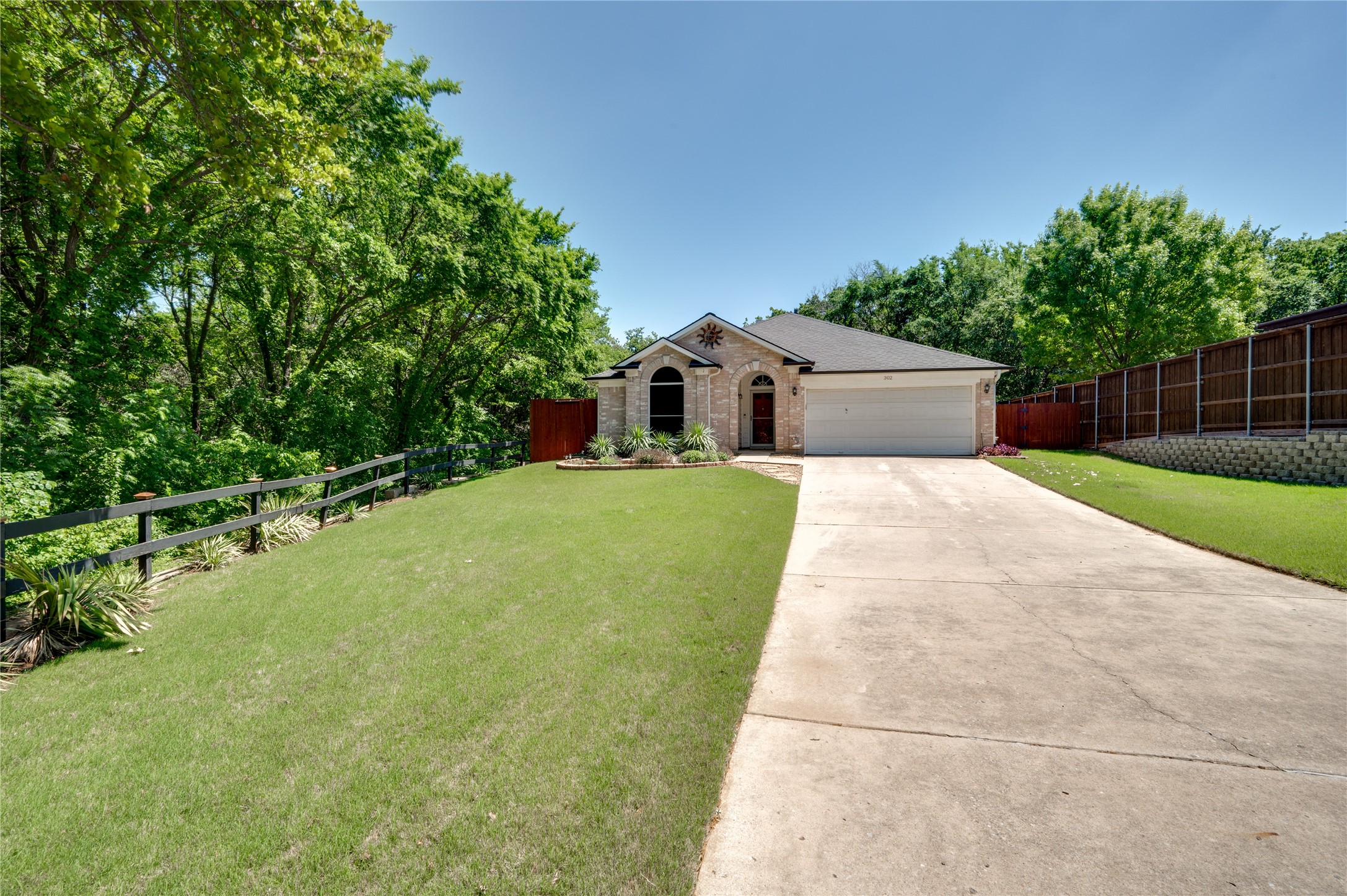302 Georgian Oak Court Lake Dallas TX 75065