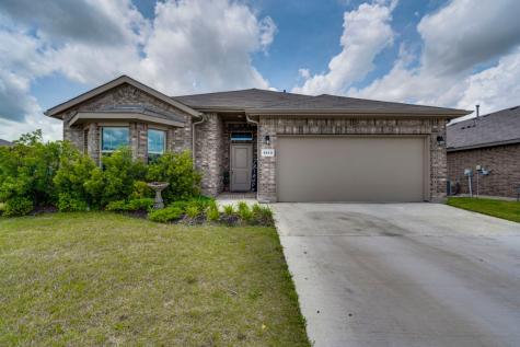 1413 El Cerrito Lane Cleburne TX 76033