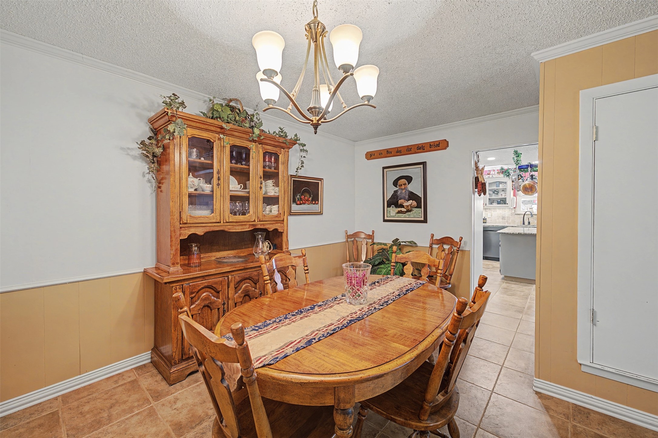 8240 Kramer Street Lillian TX 76061