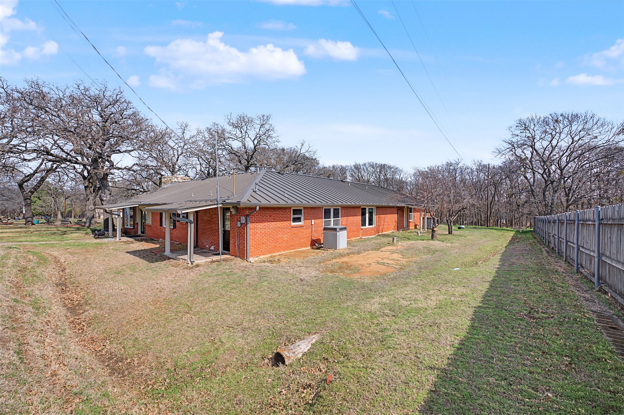 8240 Kramer Street Lillian TX 76061