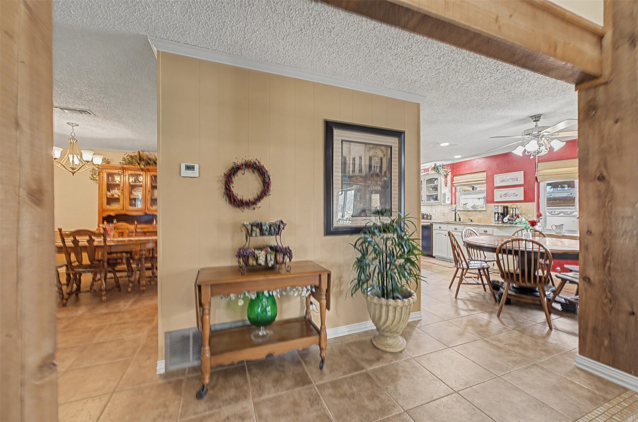 8240 Kramer Street Lillian TX 76061