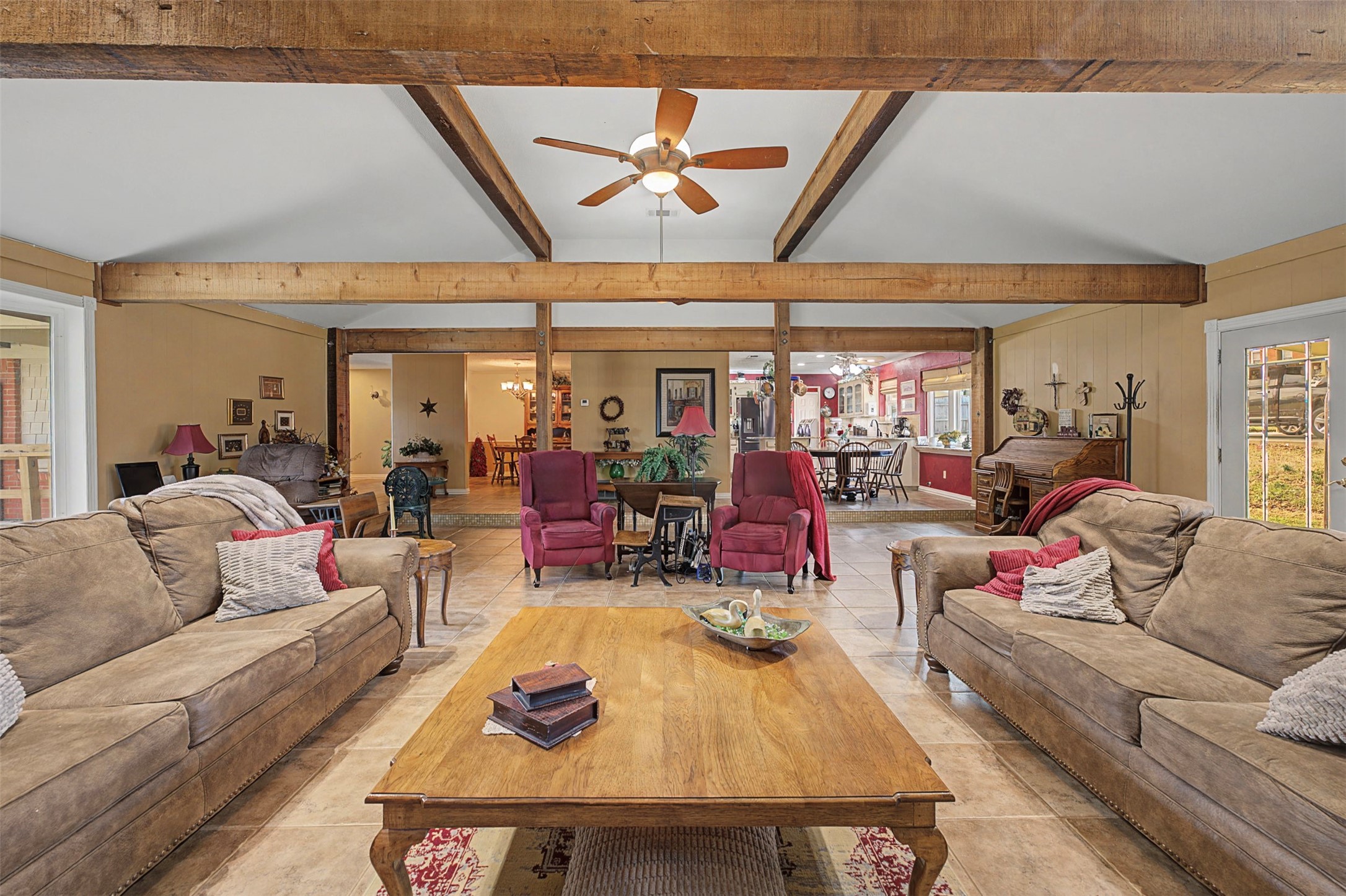 8240 Kramer Street Lillian TX 76061