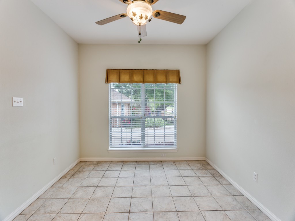 1014 Teresa Court Granbury TX 76048