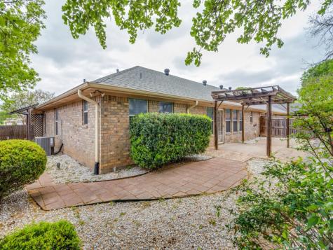 1014 Teresa Court Granbury TX 76048