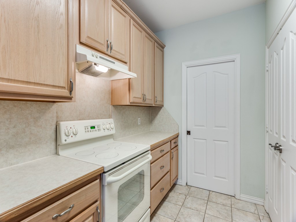 1014 Teresa Court Granbury TX 76048