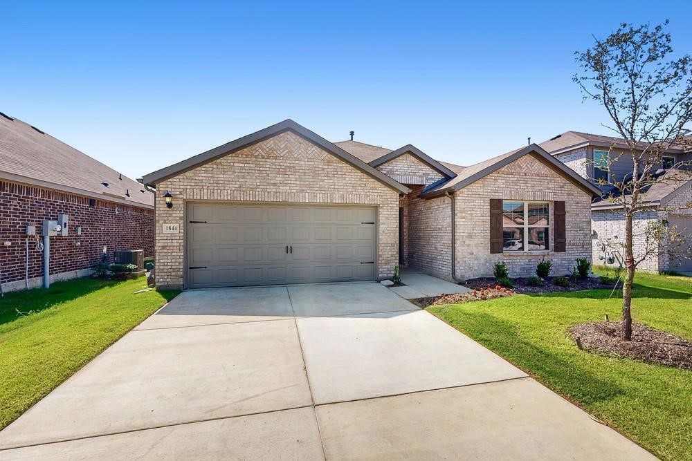 1844 Indian Grass Drive Royse City TX 75189