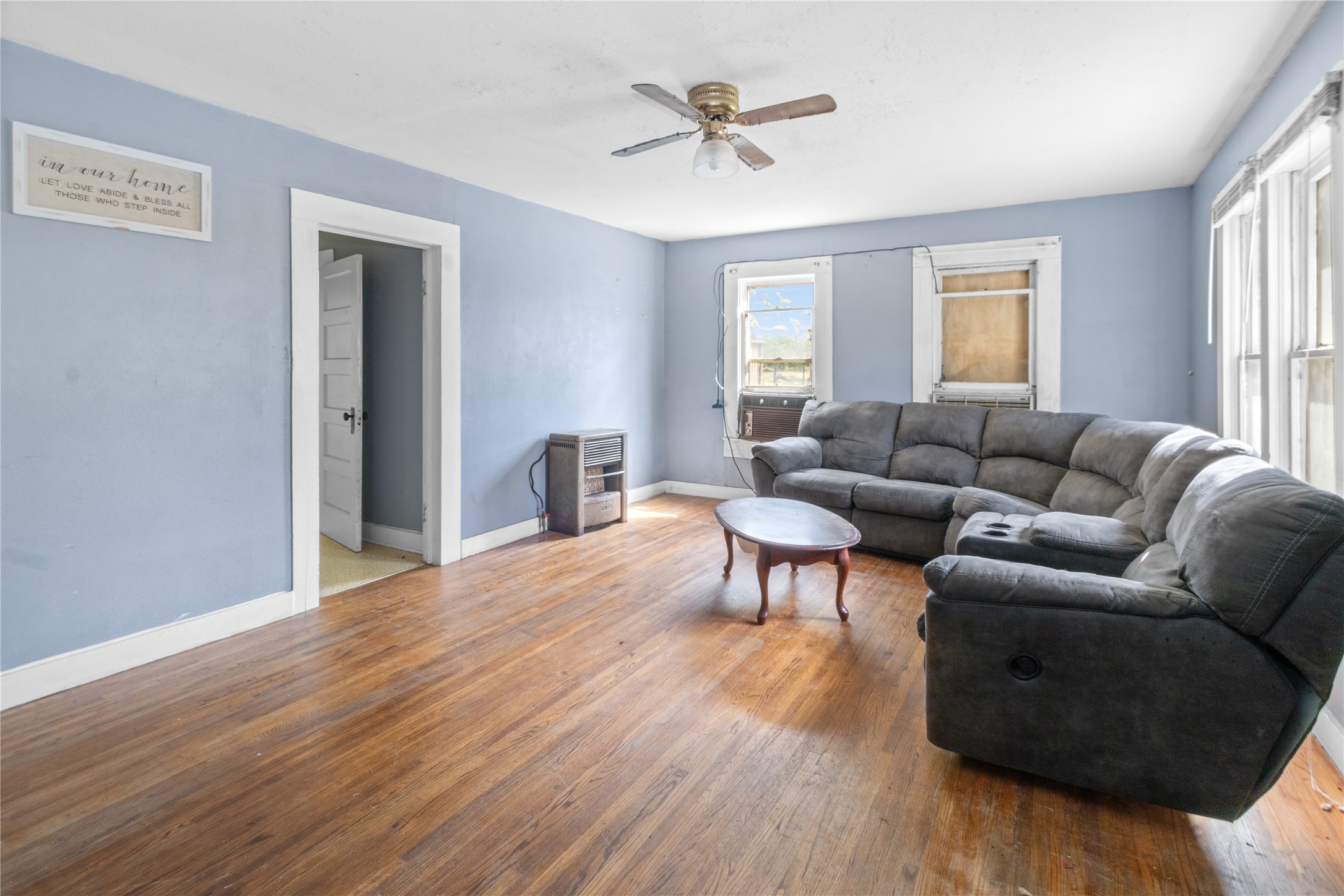 400 W Front Street Trinidad TX 75163