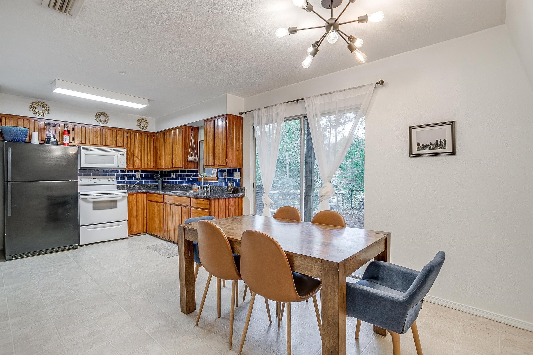 4306 Elmwood Court Granbury TX 76049