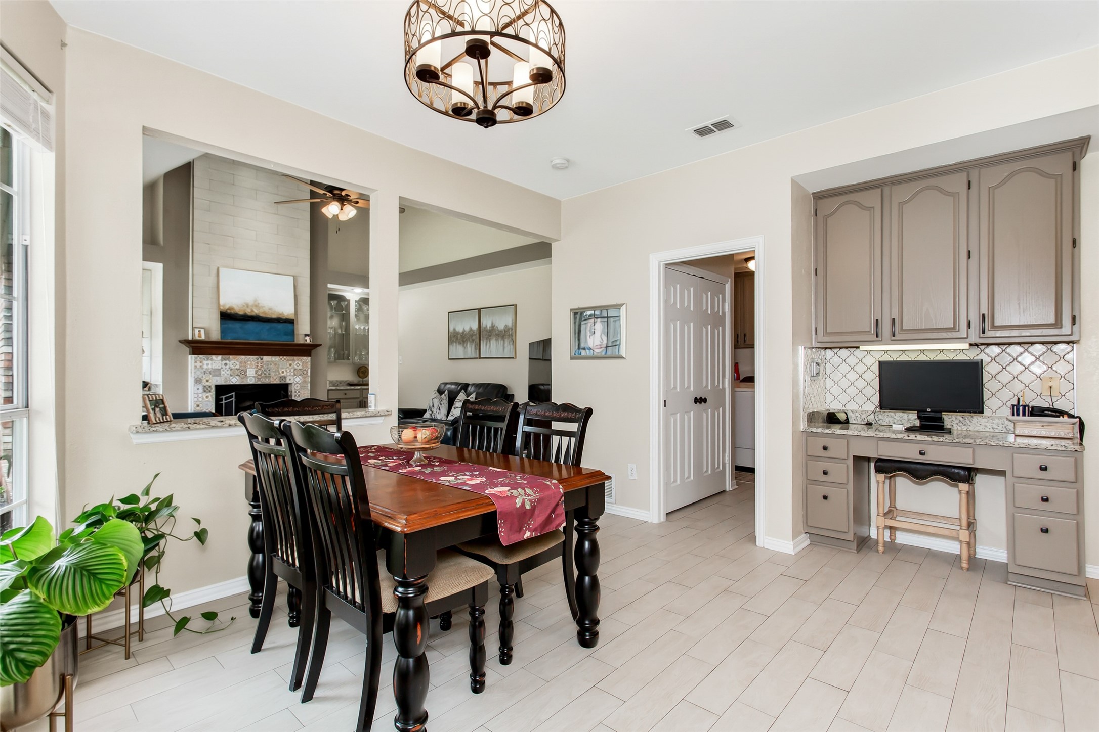 2140 Sandell Drive Grapevine TX 76051