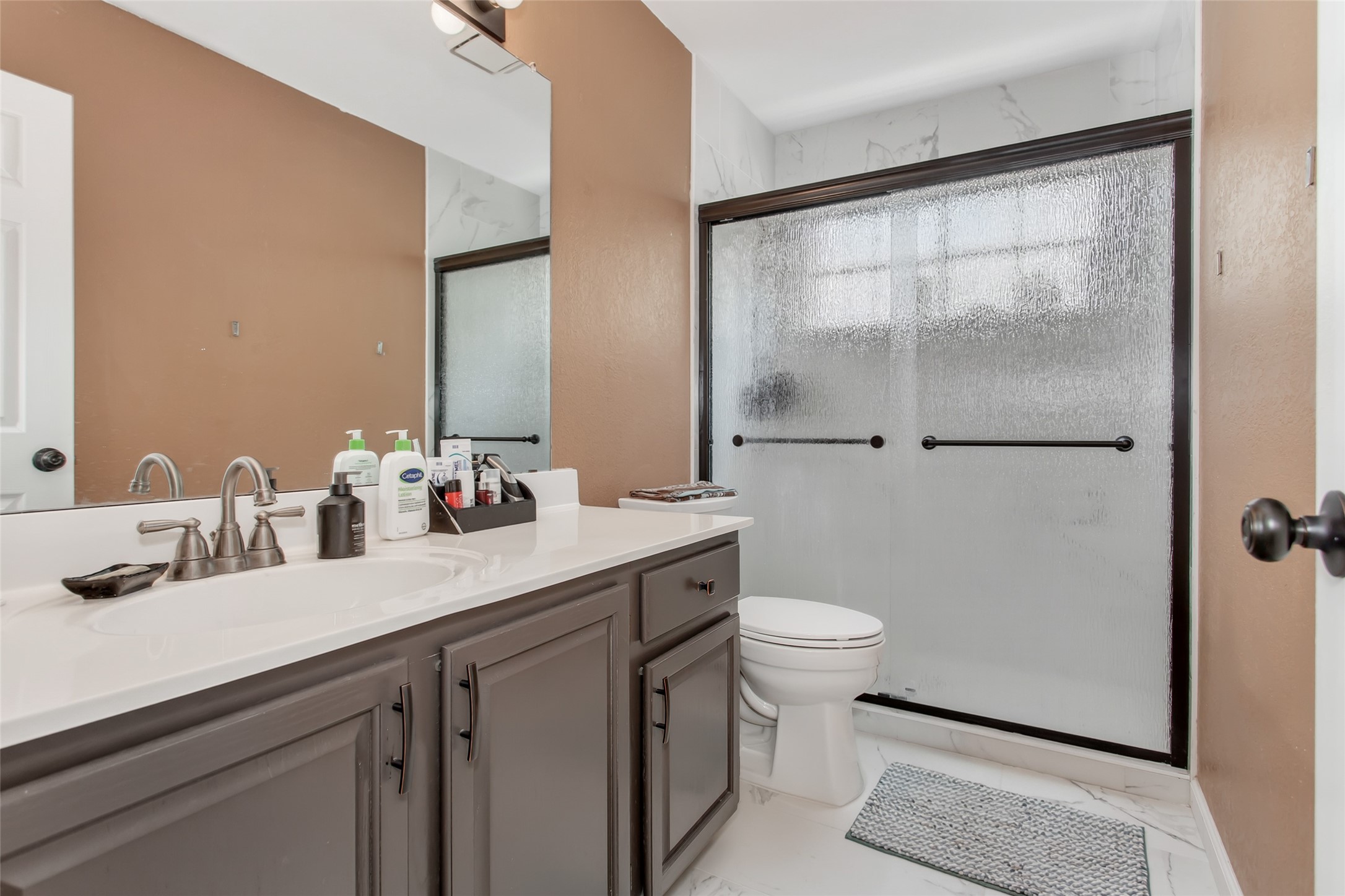 2140 Sandell Drive Grapevine TX 76051