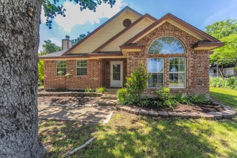 809 W Ball Street Weatherford TX 76086