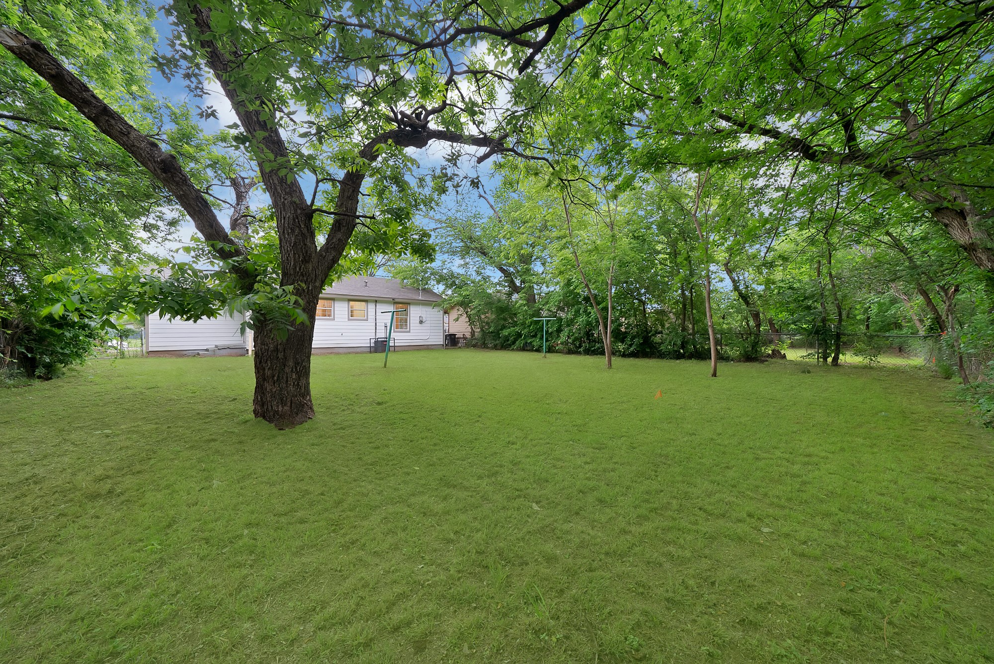 4248 Lorin Avenue Fort Worth TX 76105