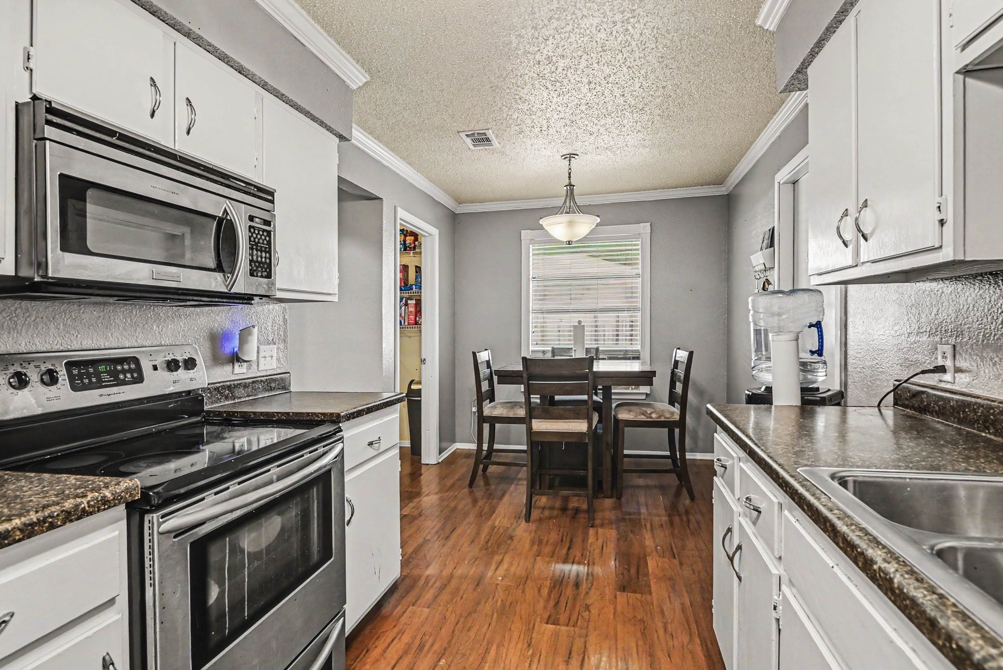 8553 James Court White Settlement TX 76108
