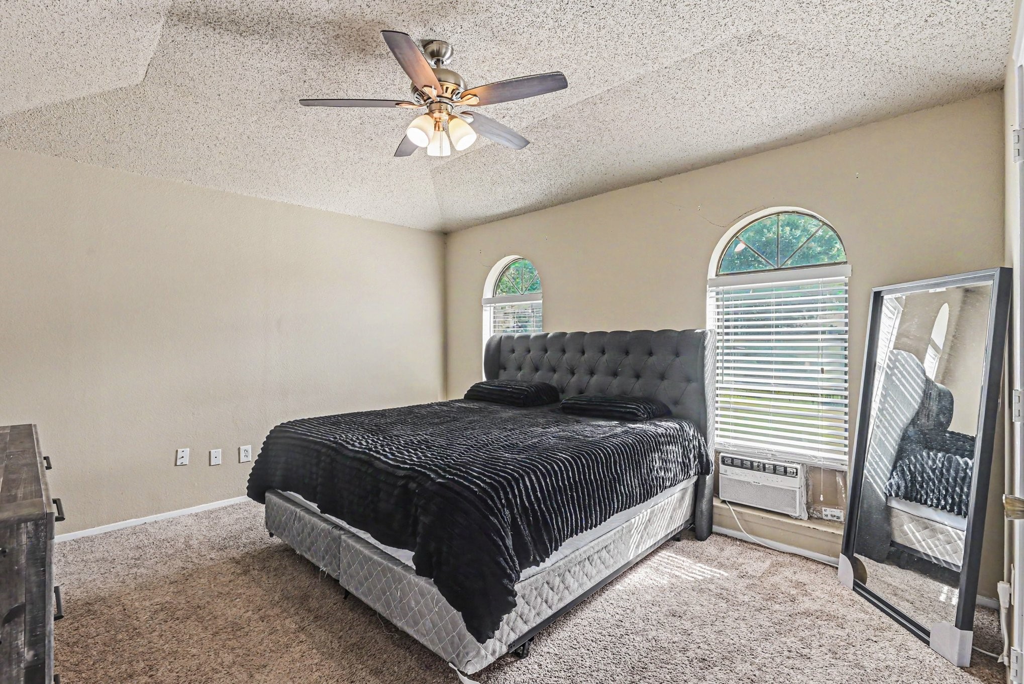 8553 James Court White Settlement TX 76108