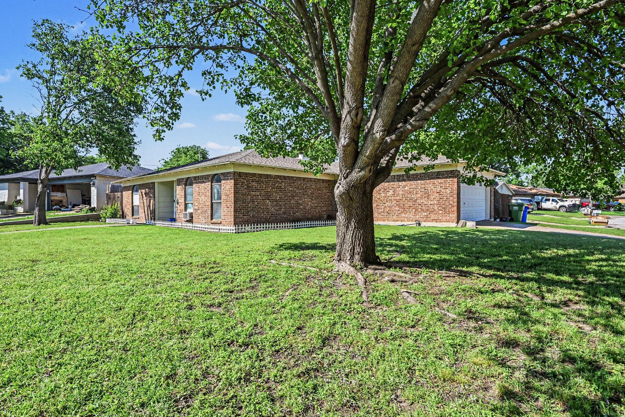 8553 James Court White Settlement TX 76108