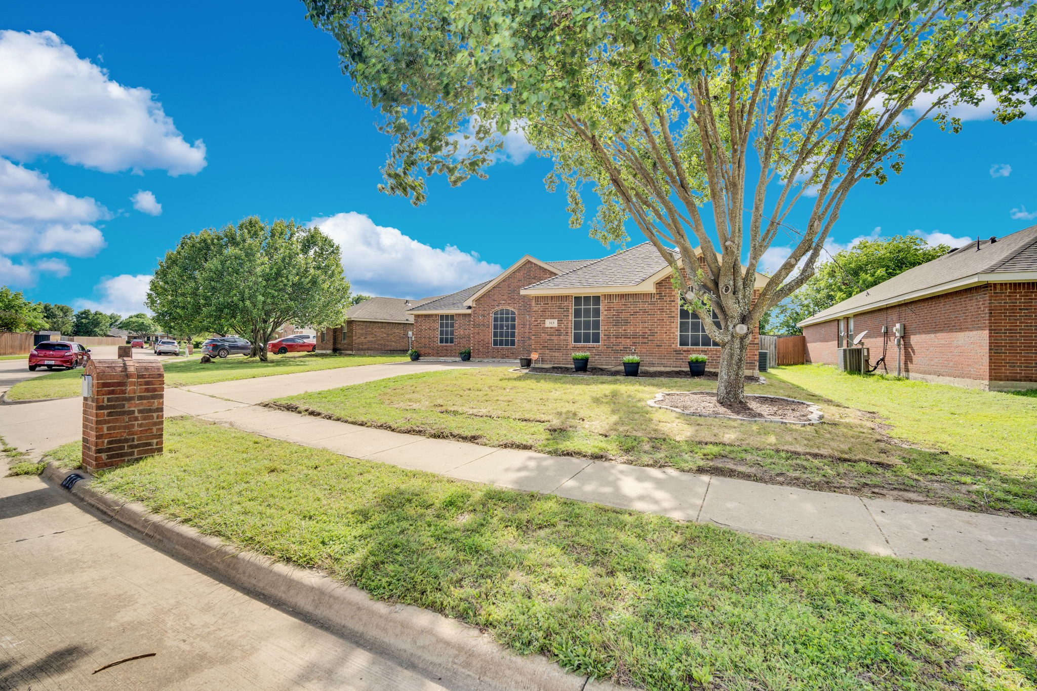 313 Shadow Bend Drive Red Oak TX 75154