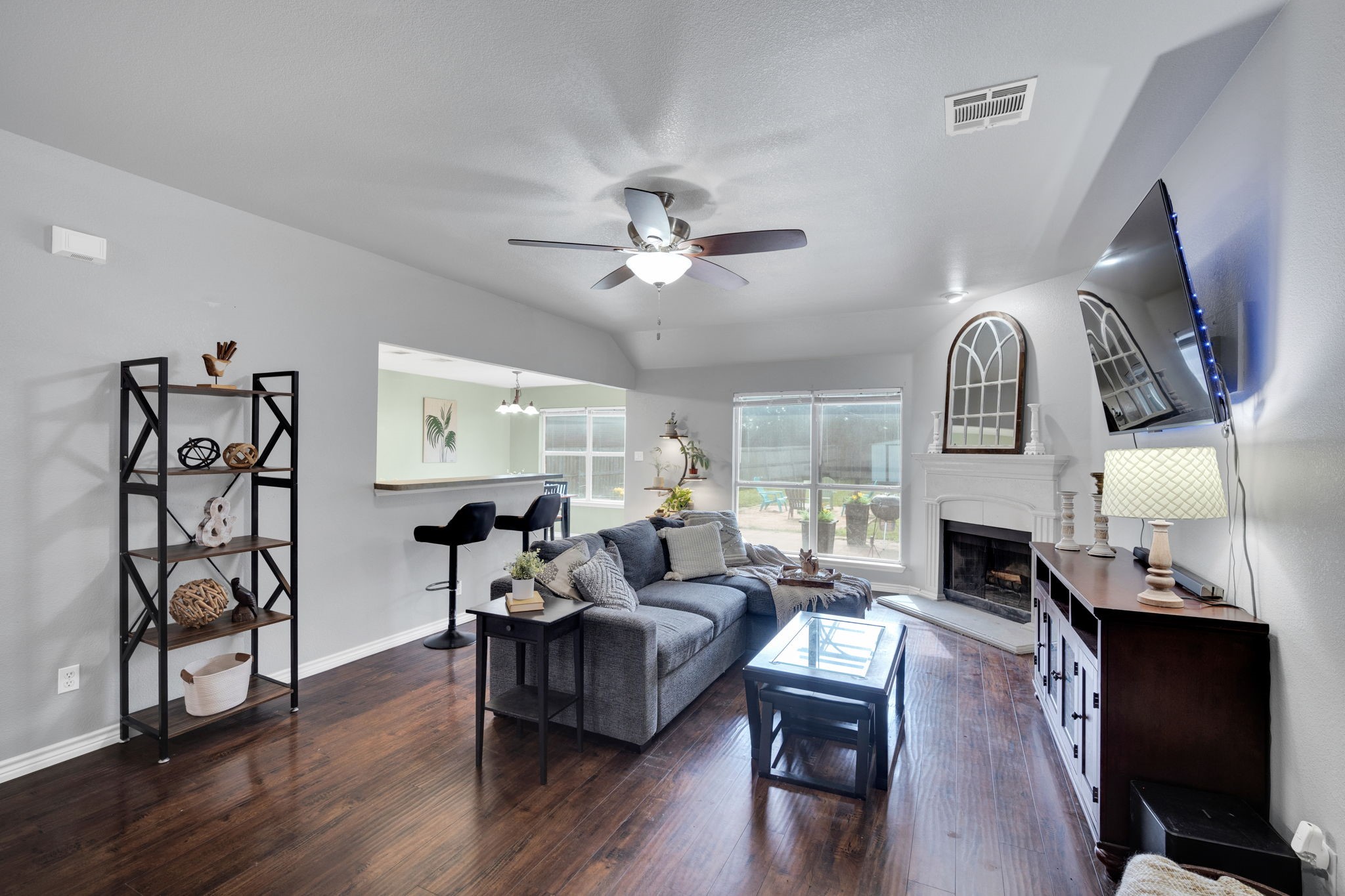 313 Shadow Bend Drive Red Oak TX 75154
