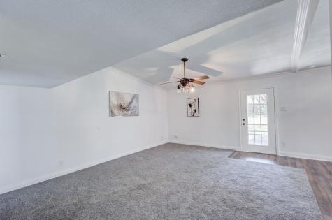 606 Hillcrest Street Mansfield TX 76063