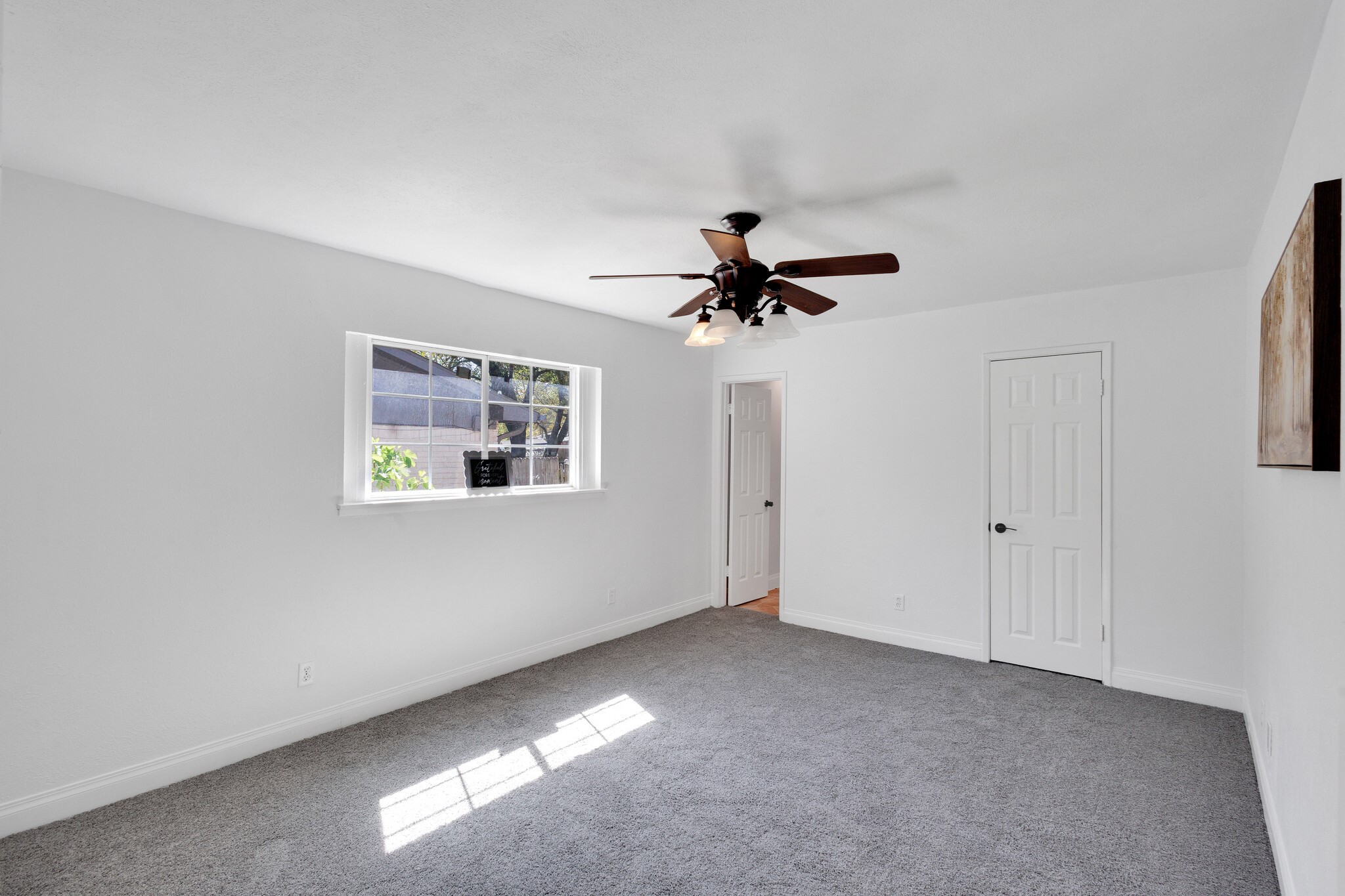 606 Hillcrest Street Mansfield TX 76063