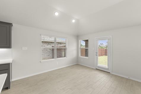 1633 Elle Lane Aubrey TX 76227