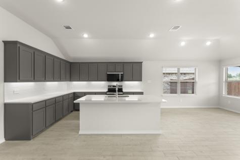 1633 Elle Lane Aubrey TX 76227