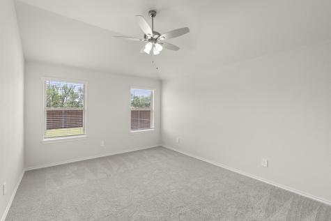 1633 Elle Lane Aubrey TX 76227