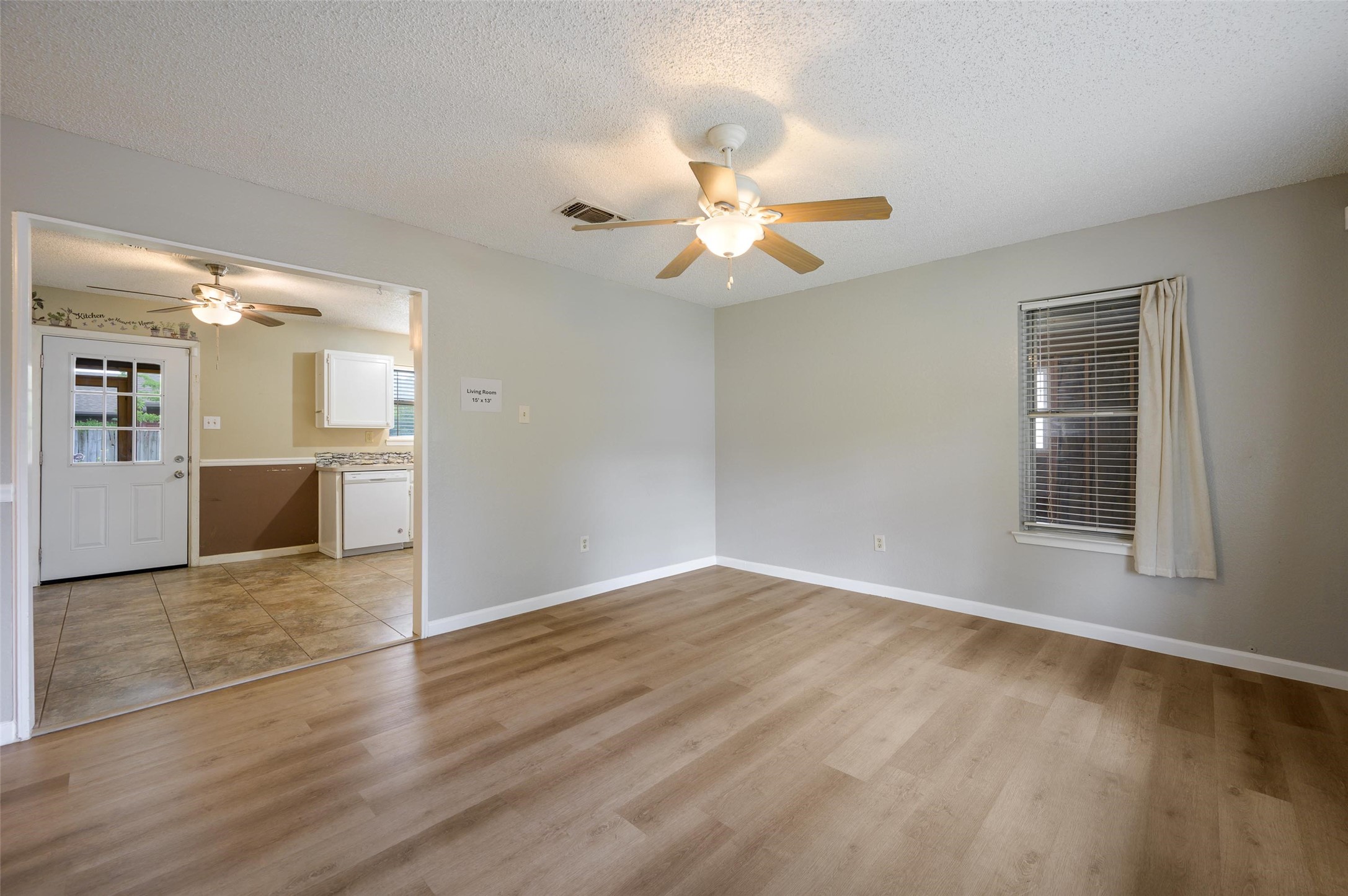 1119 Chester Street Cleburne TX 76033