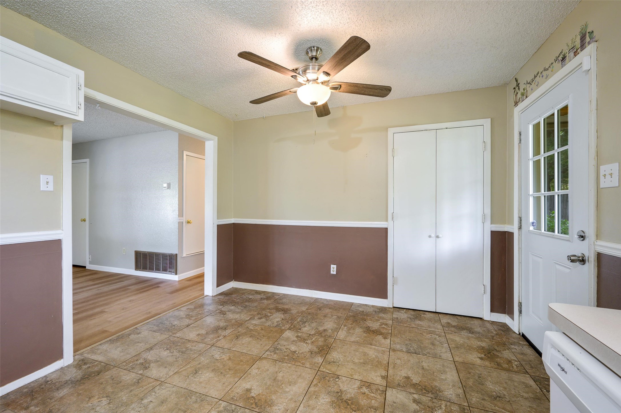 1119 Chester Street Cleburne TX 76033