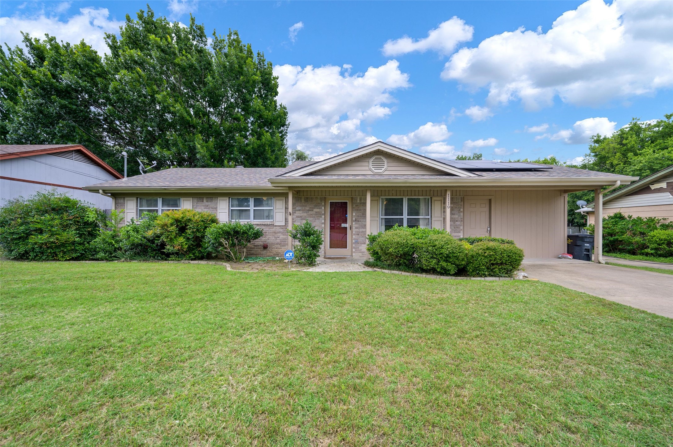 1119 Chester Street Cleburne TX 76033