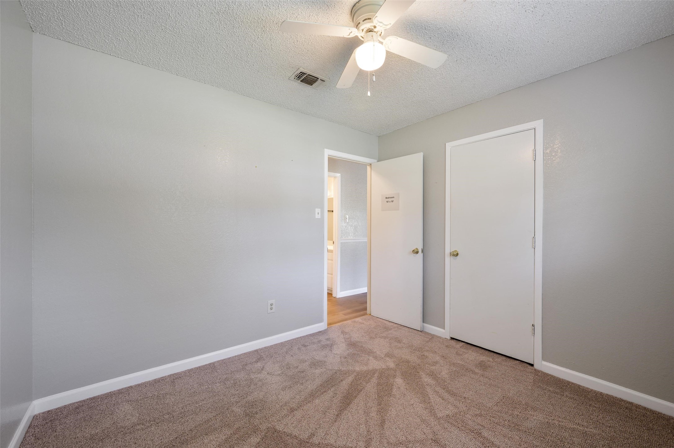 1119 Chester Street Cleburne TX 76033